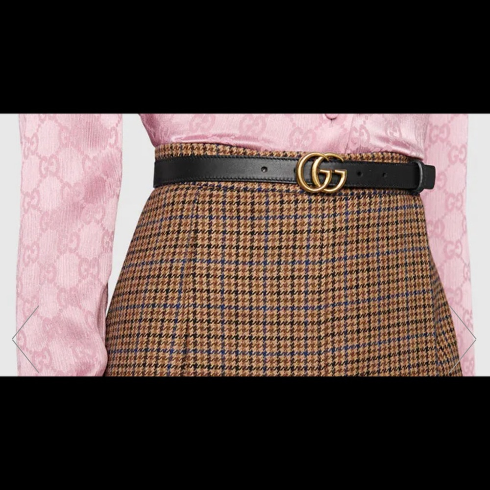 Gucci Black Leather Belt with Gold GG Buckle - Picture 9 of 9